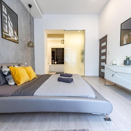 Luxury Nova Home Next To The New York Cafe Budapest Exteriör bild
