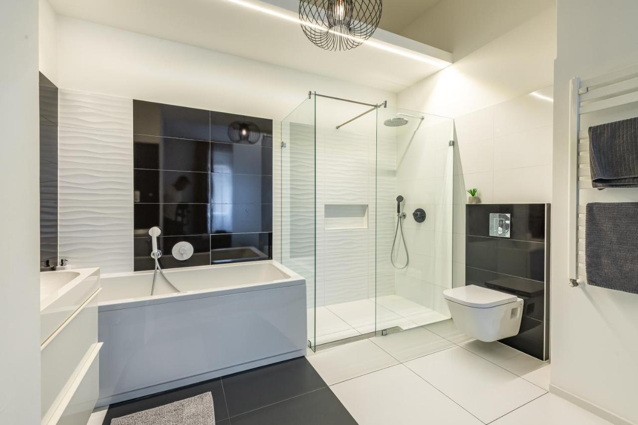 Luxury Nova Home Next To The New York Cafe Budapest Exteriör bild